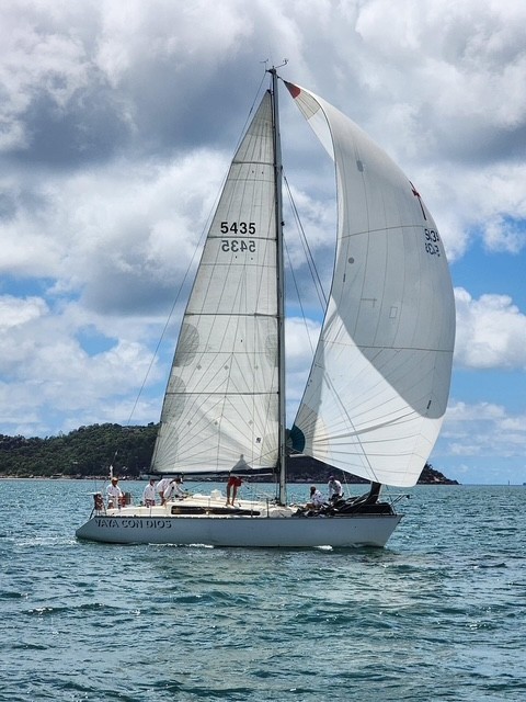 1992 Farr 1104 - SOLD PRIOR TO AUCTION